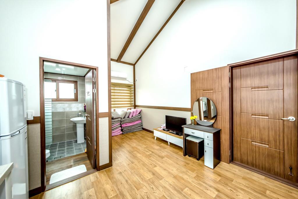 Jeju Myung House Villa Seogwipo Dış mekan fotoğraf